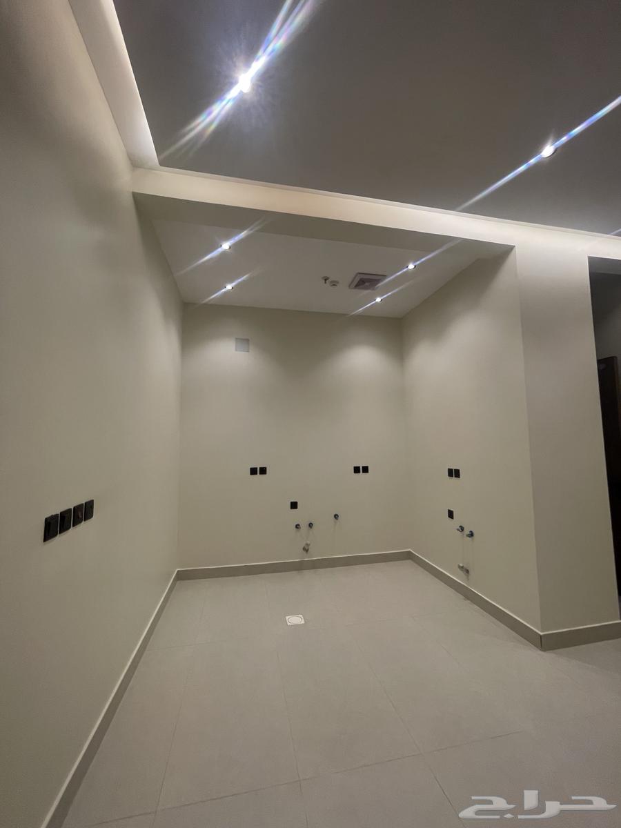 3 bedroom apartment in Al Bayan, Riyadh 14