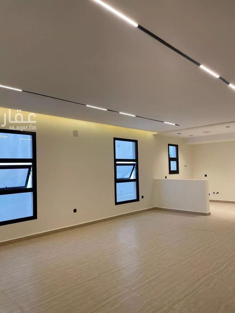3 bedroom floor in As Suwaidi Al Gharabi 11