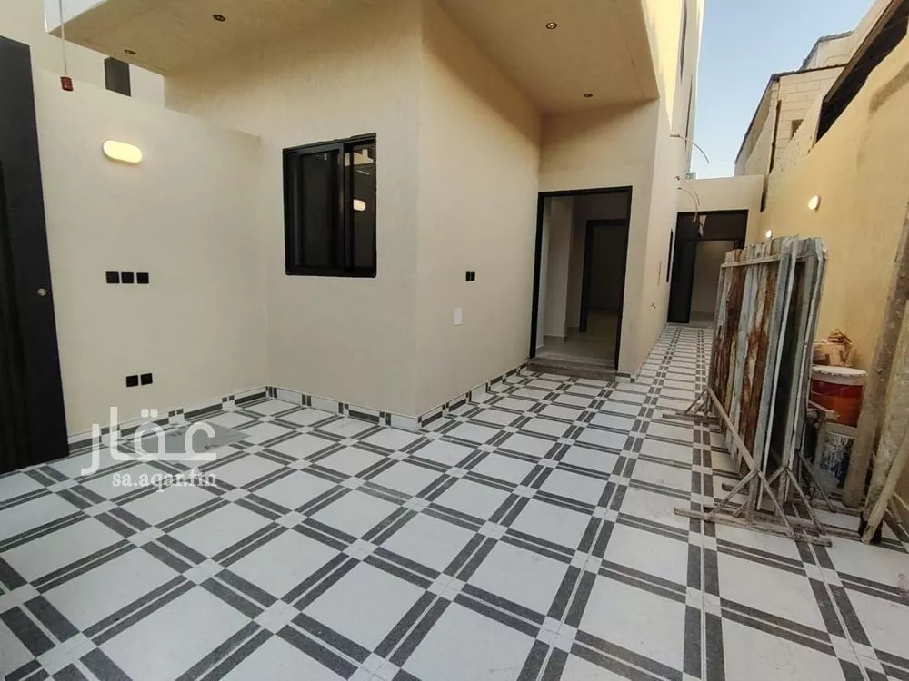 5 bedroom floor in As Suwaidi 13