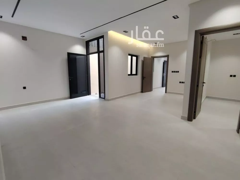 5 bedroom floor in As Suwaidi 7