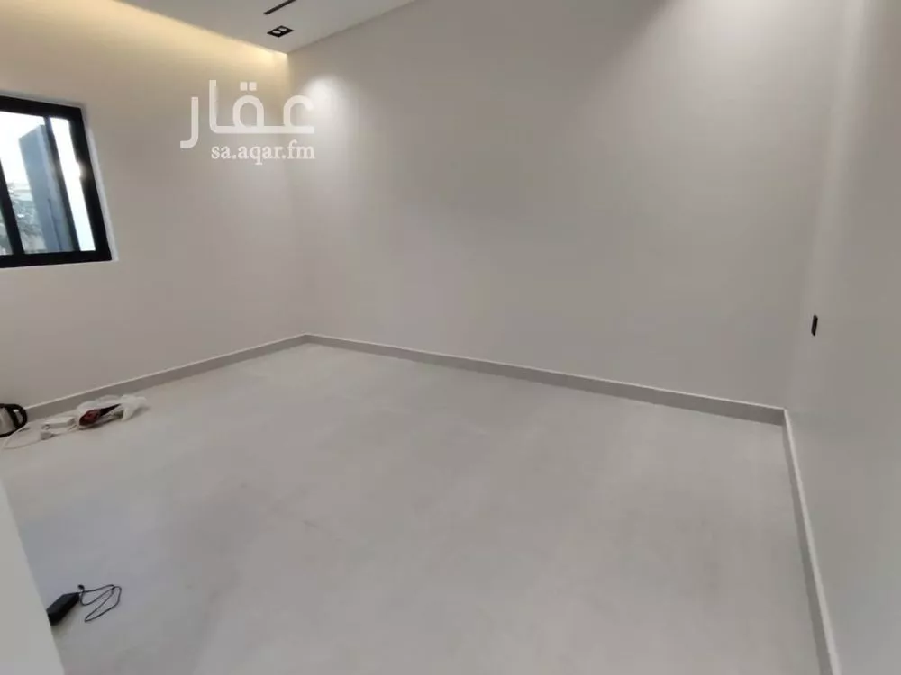 5 bedroom floor in As Suwaidi 9