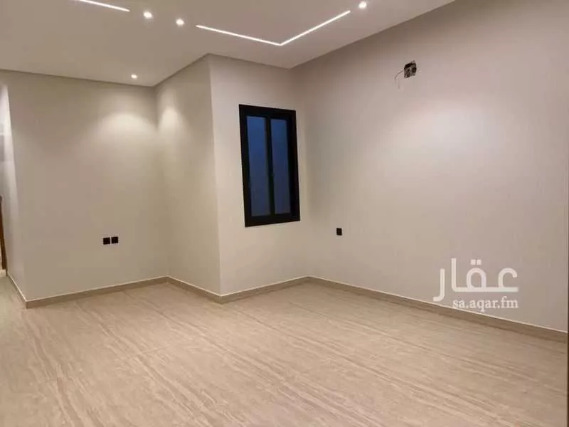 3 bedroom floor in Tuwaiq 4