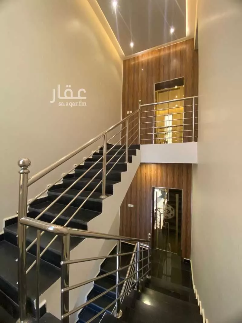5 bedroom floor in Al Rimal 3