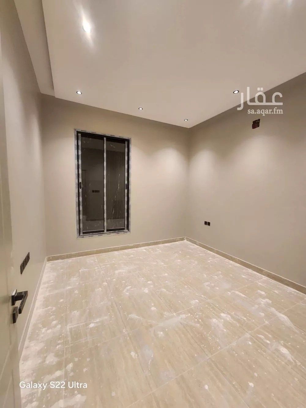 3 bedroom floor in King Faisal 2