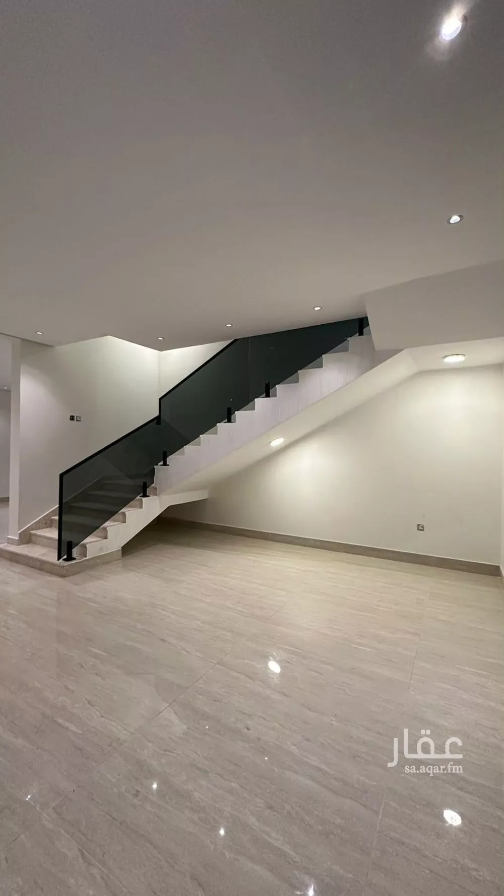 3 bedroom villa in Al Amwaj, Eastern Province 9