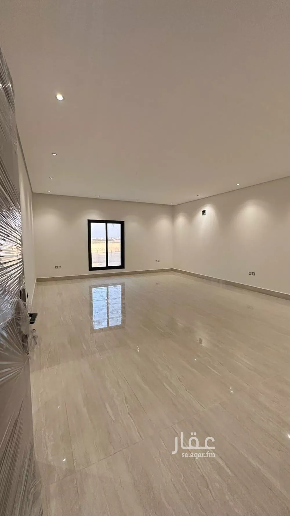 3 bedroom villa in Al Amwaj, Eastern Province 12