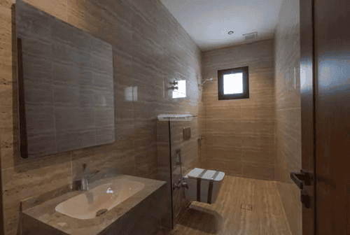 7 bedroom villa in Al Amwaj, Eastern Province 4