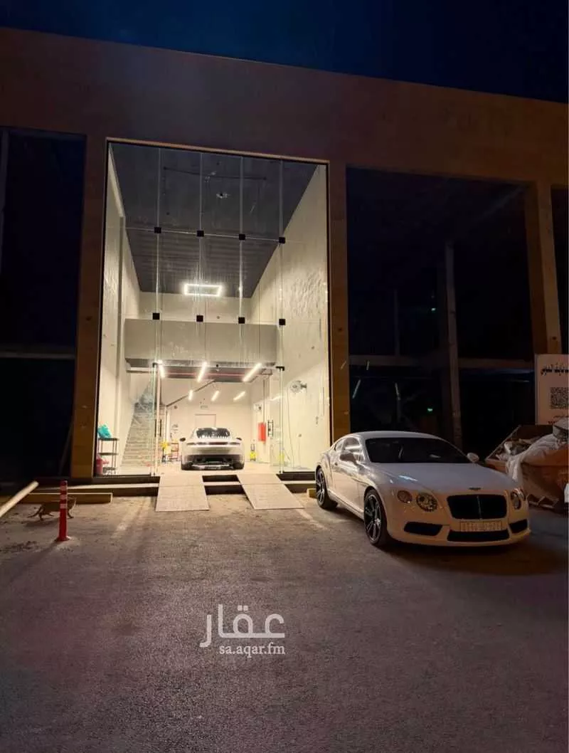 shop in Al Yasmin, Riyadh 3