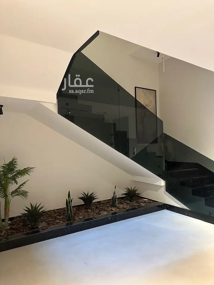 3 bedroom apartment in Al Qairawan, Riyadh 6