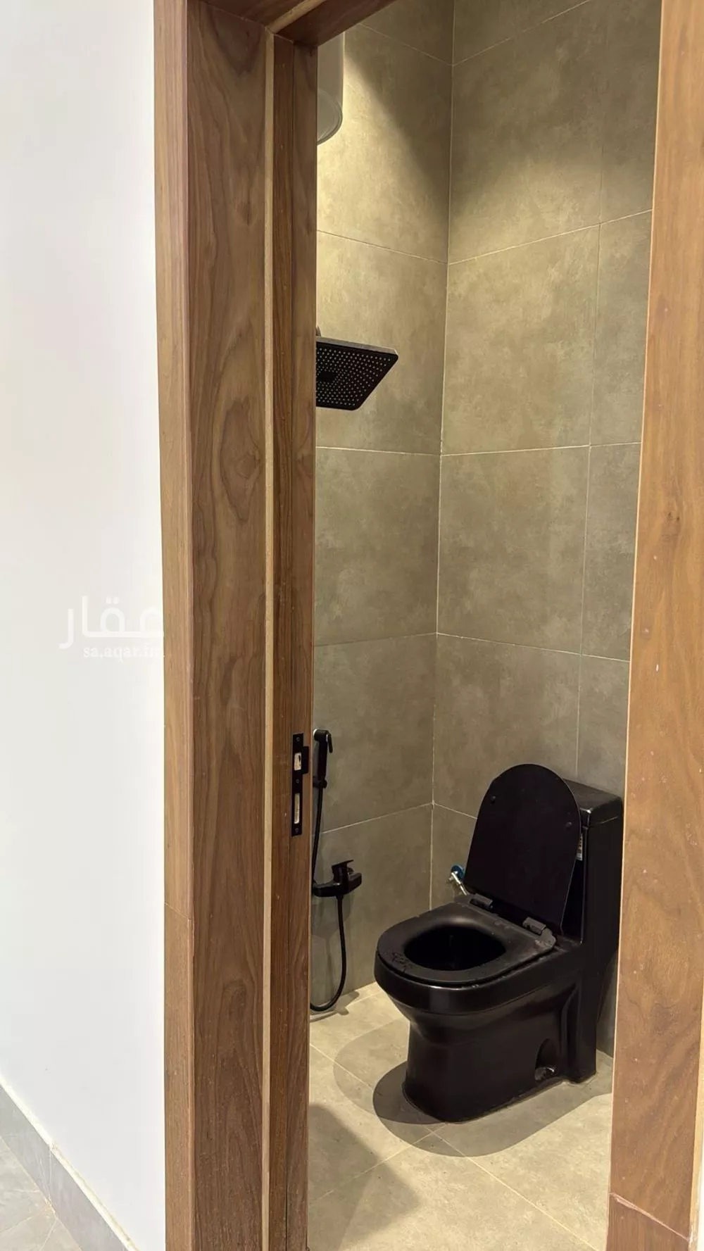 دور 5 غرف في الشرق 9