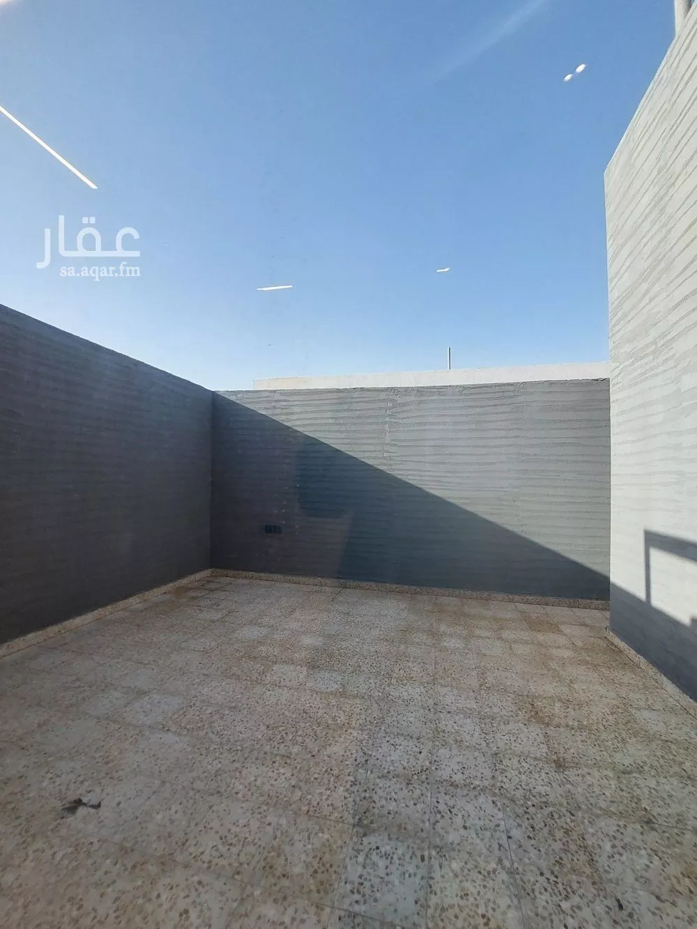 دور 5 غرف في الرمال 17