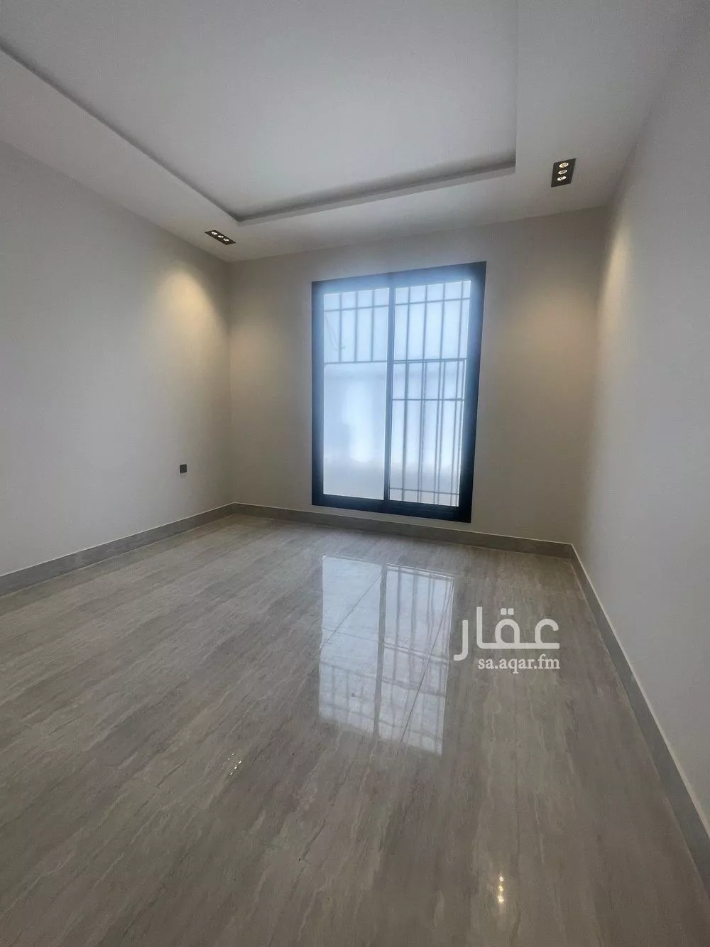 4 bedroom floor in Al Rimal 14