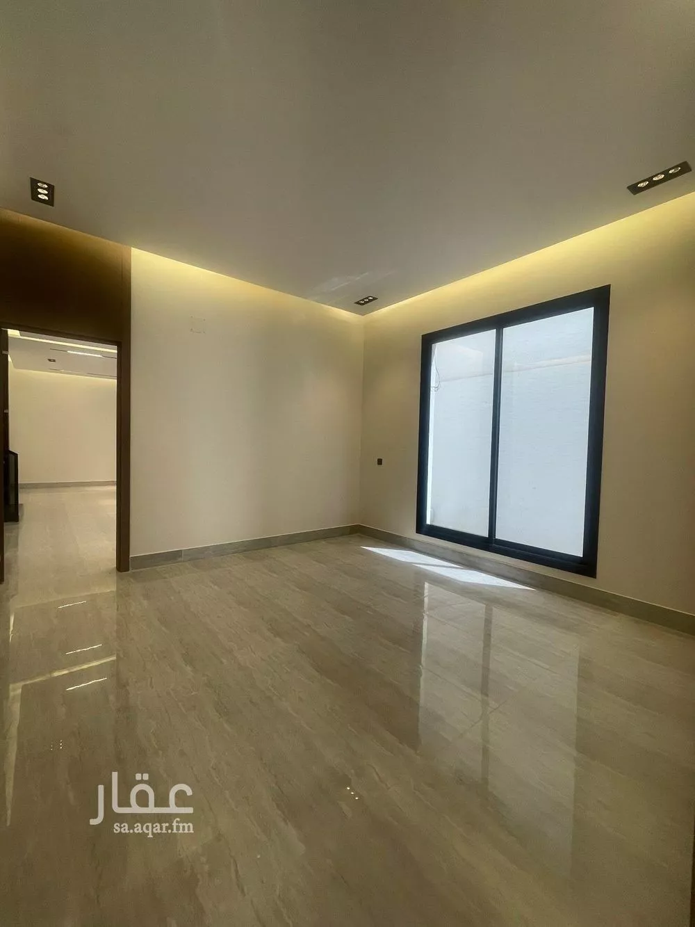 4 bedroom floor in Al Rimal 18
