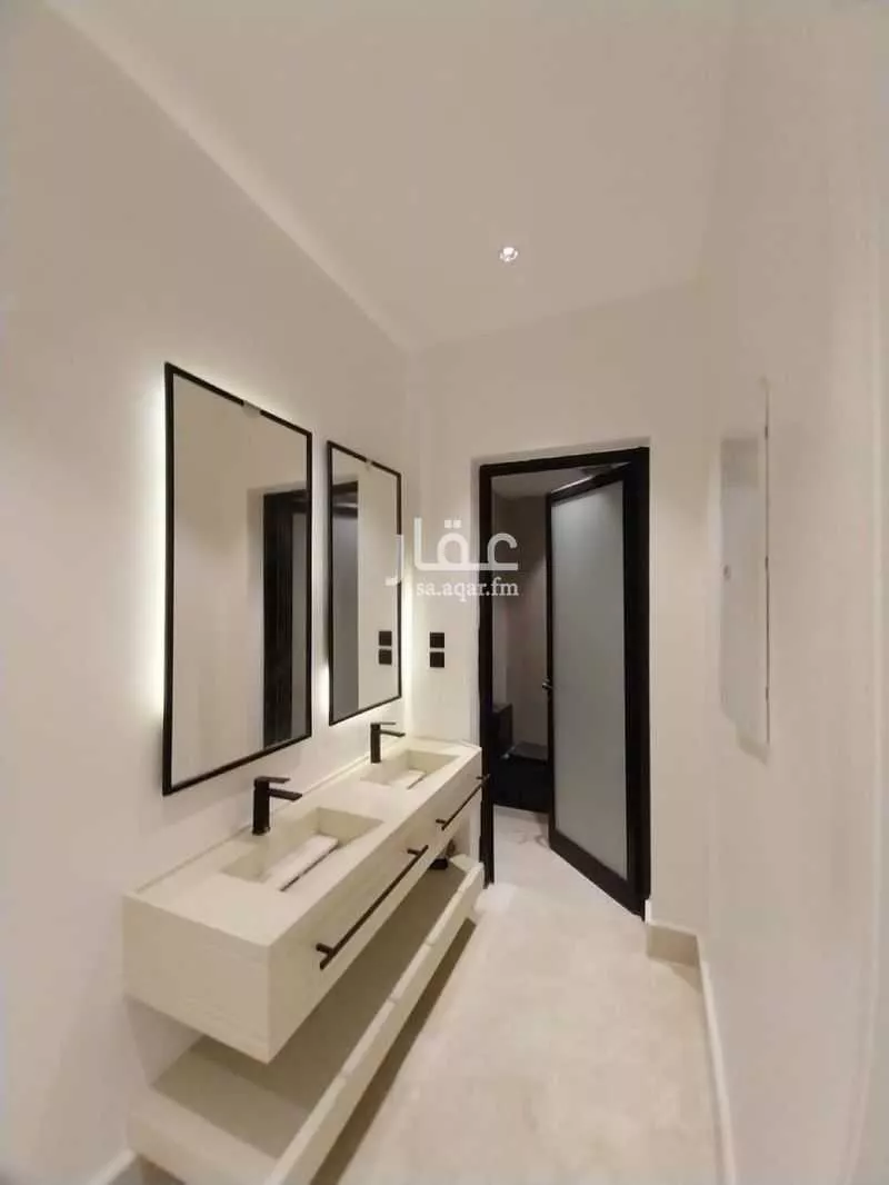 6 bedroom floor in Ash Sharq 2