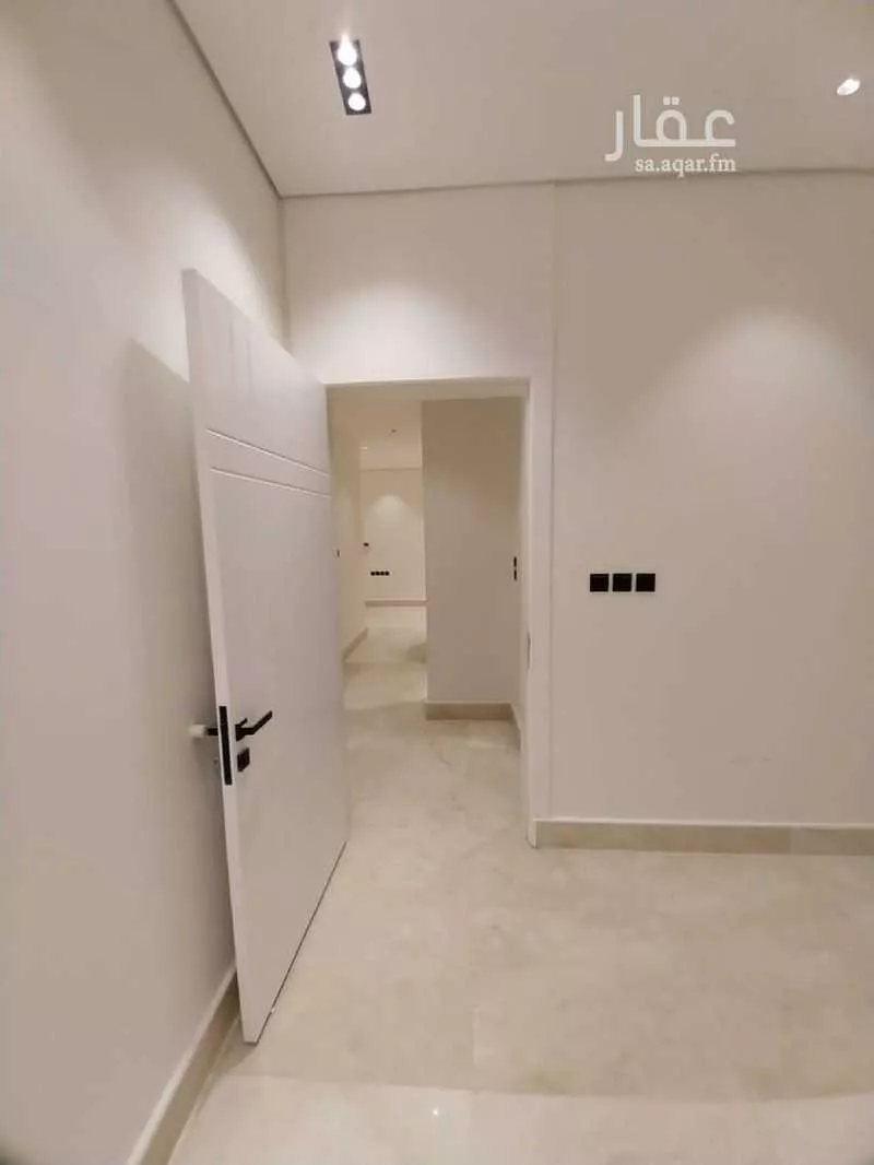 6 bedroom floor in Ash Sharq 6