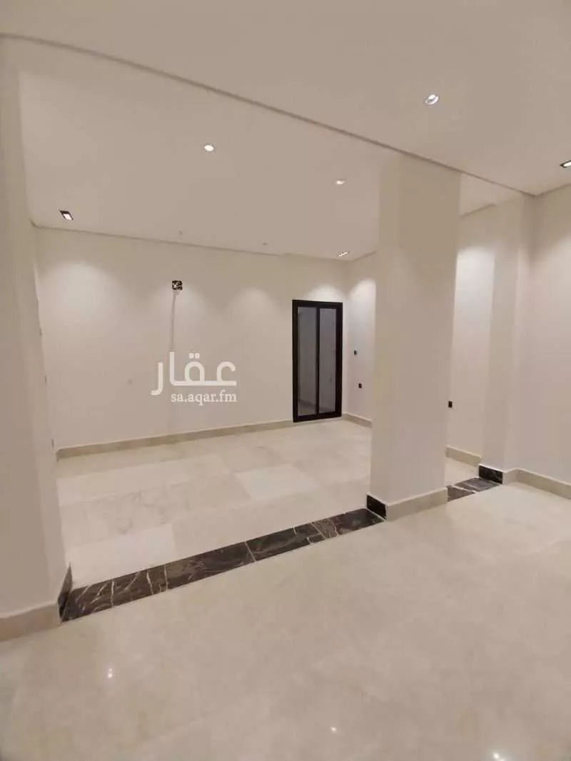 6 bedroom floor in Ash Sharq 9