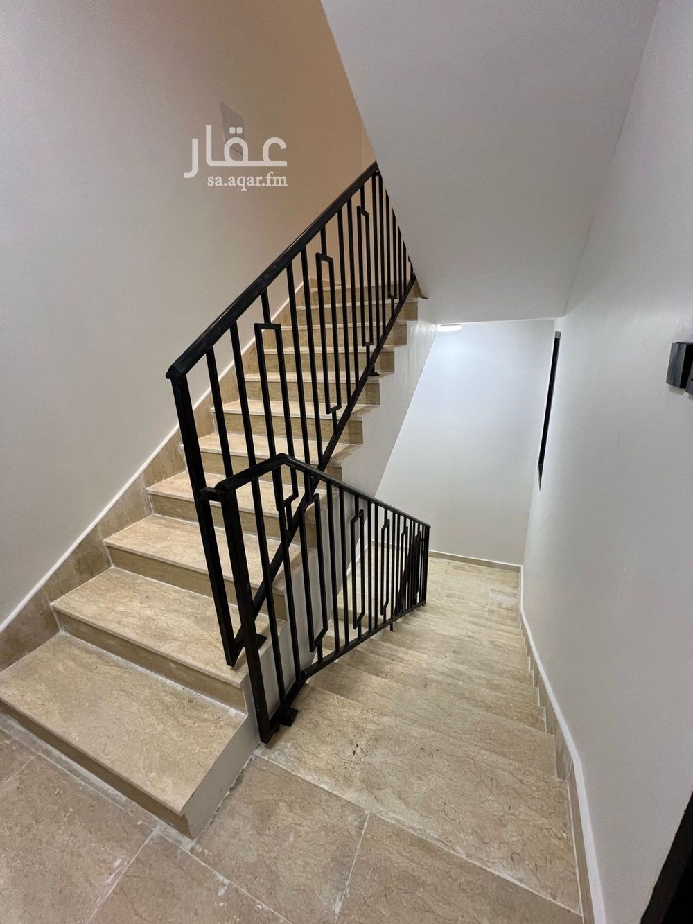 دور 9 غرف في الجنادرية 10
