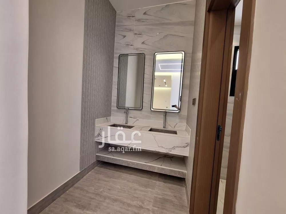 5 bedroom floor in Al Rimal 6