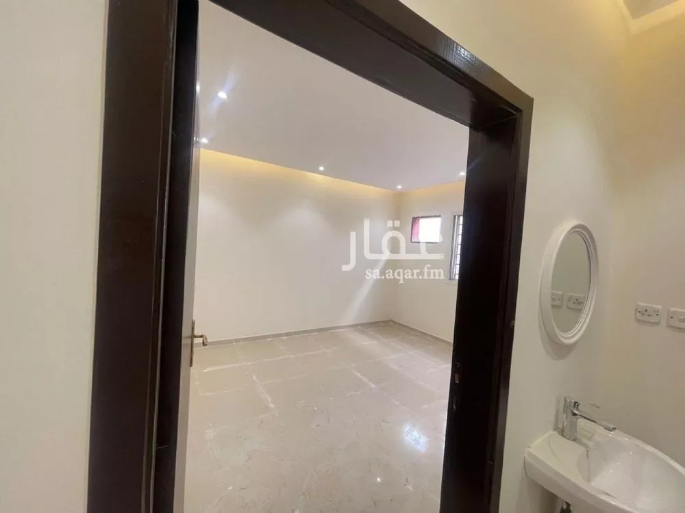 دور 7 غرف في الرمال 5