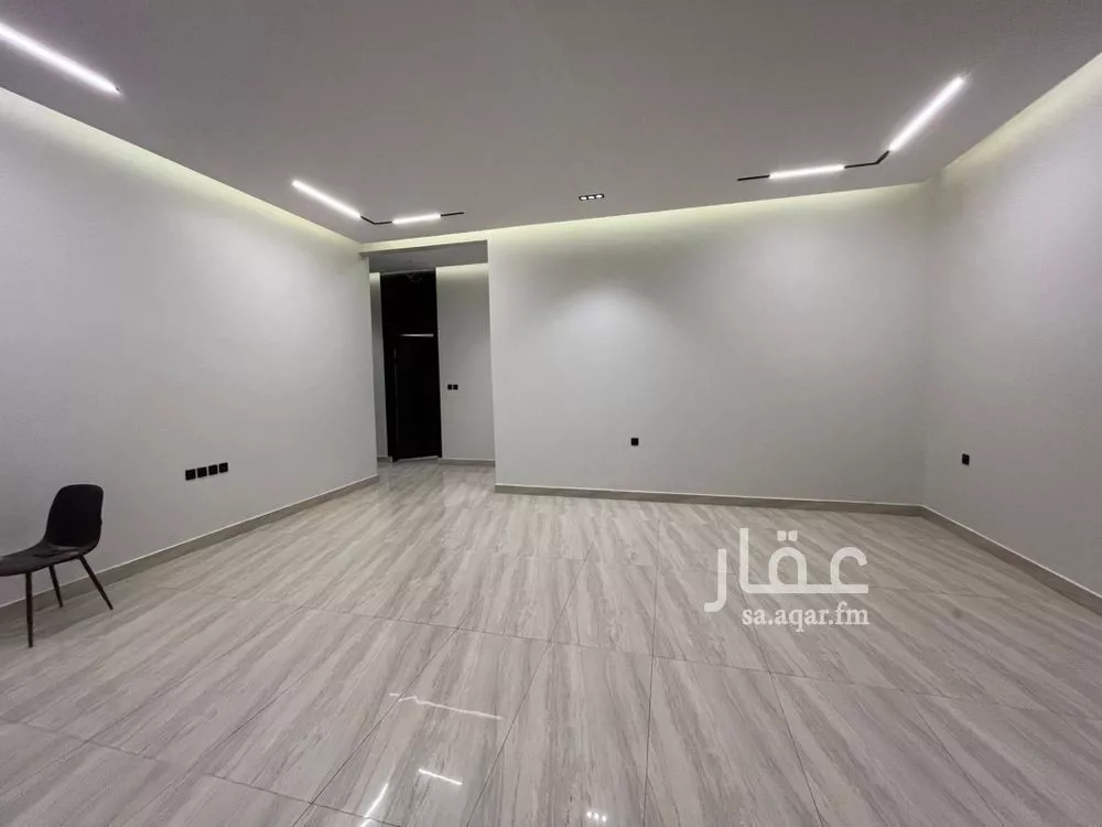 5 bedroom floor in Al Rimal 15
