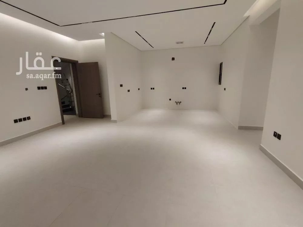 5 bedroom floor in Al Rimal 12