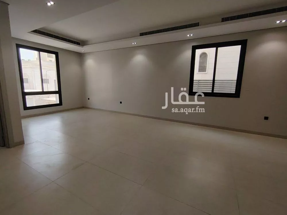 5 bedroom floor in Al Yarmouk 12