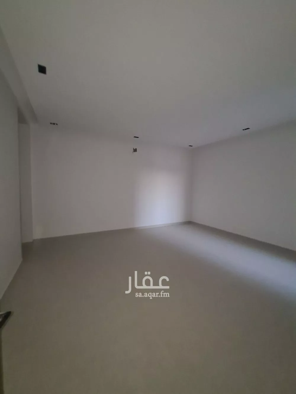 دور 4 غرف في طيبة 8