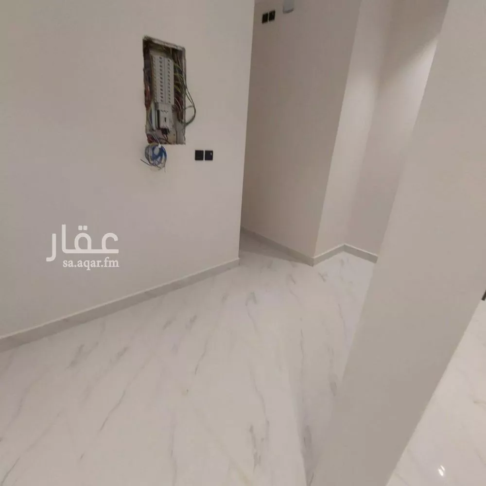 دور 4 غرف في المونسية 13