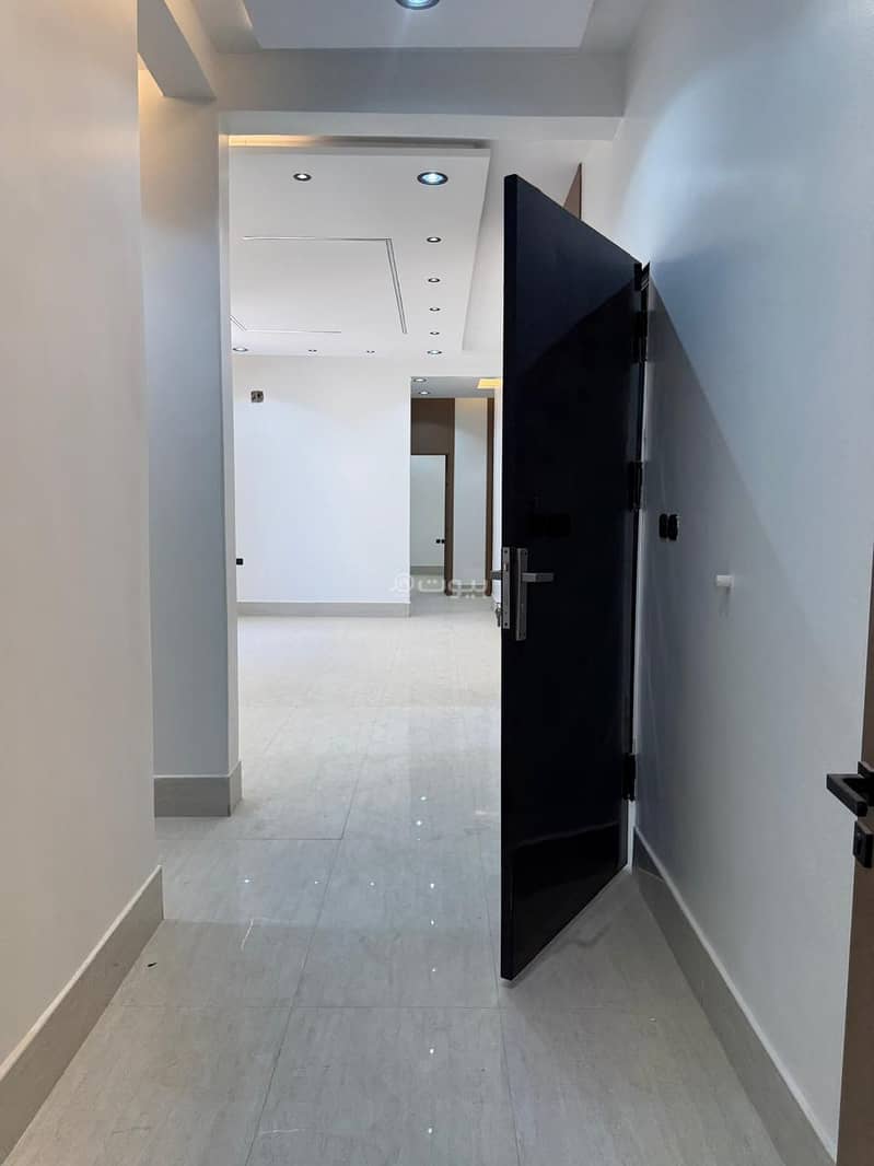 4 bedroom apartment in Al Maizilah, Riyadh 6