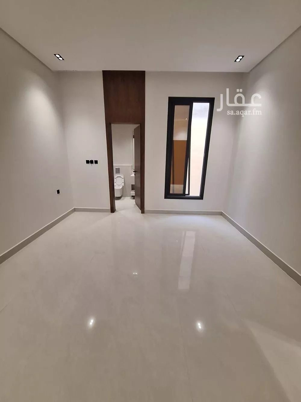 3 bedroom floor in Tuwaiq 4