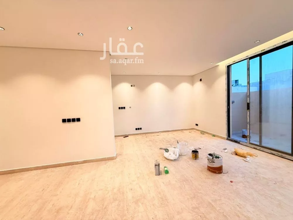 3 bedroom floor in As Suwaidi 18