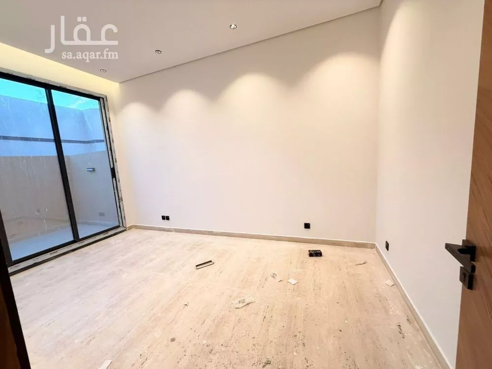 3 bedroom floor in As Suwaidi 9