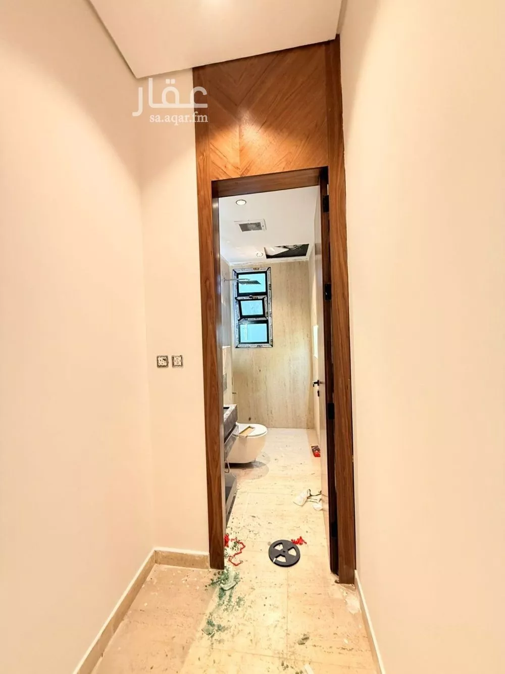 3 bedroom floor in As Suwaidi 10