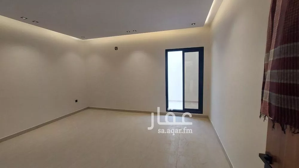 3 bedroom floor in Okaz 2