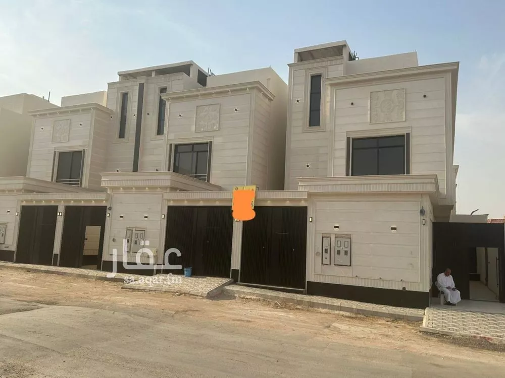 4 bedroom floor in Tuwaiq 13