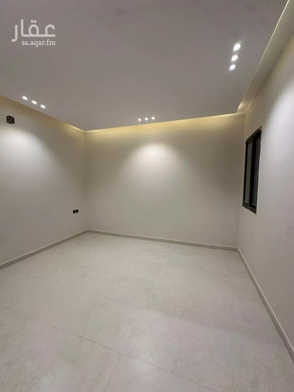 4 bedroom floor in Tuwaiq 14