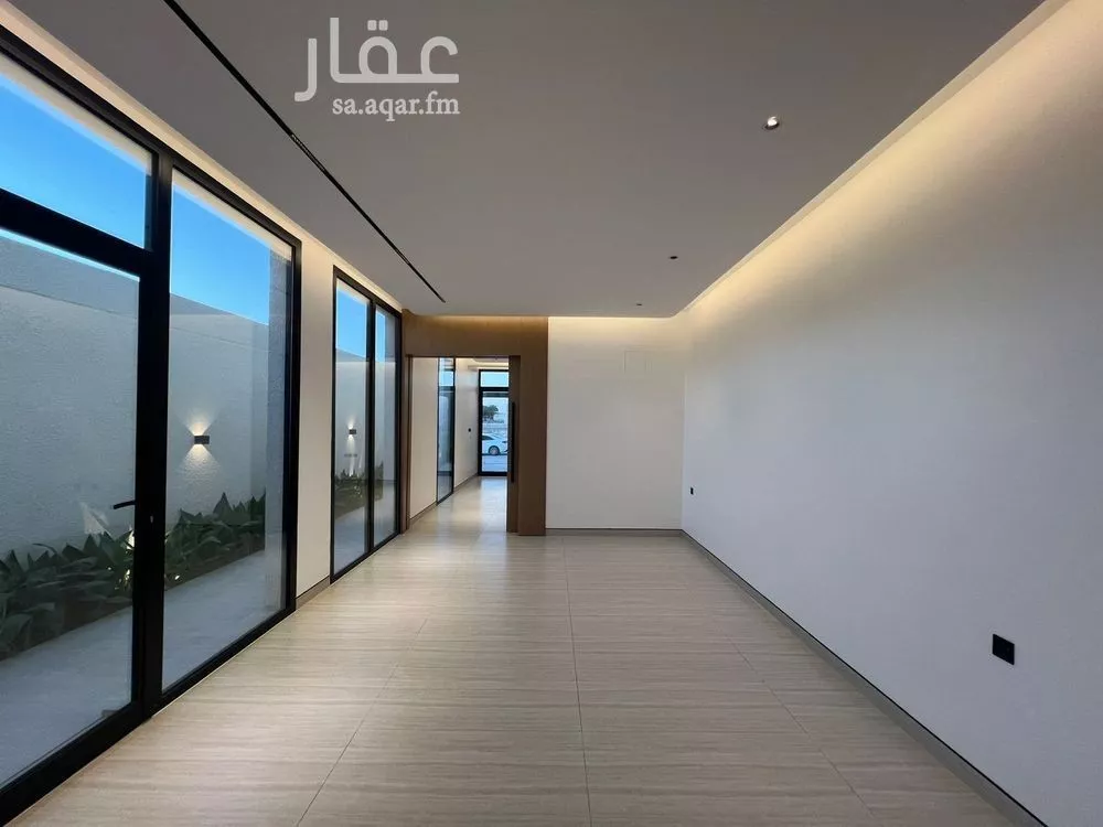 دور 3 غرف في العارض 7