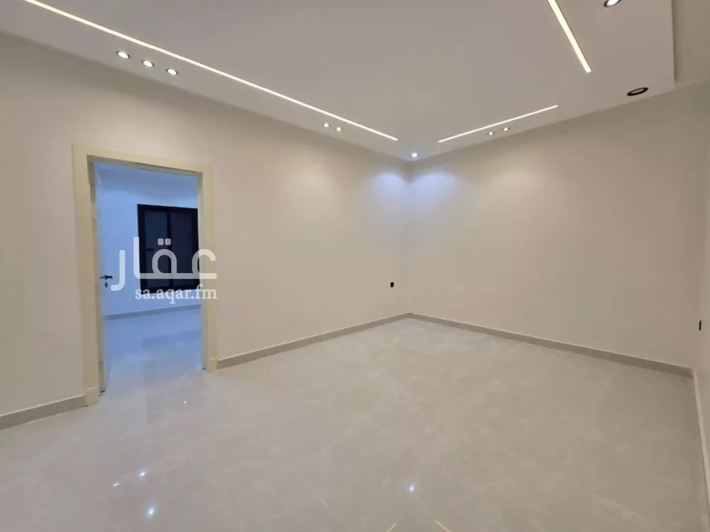 8 bedroom floor in Okaz 8