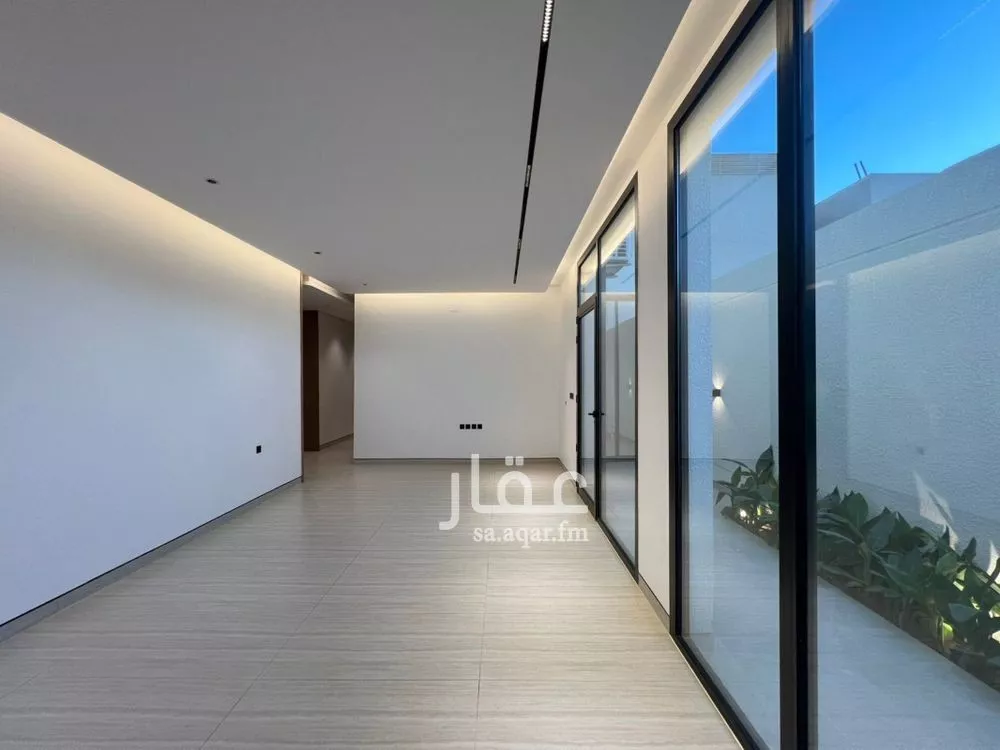5 bedroom floor in Al Aridh 13