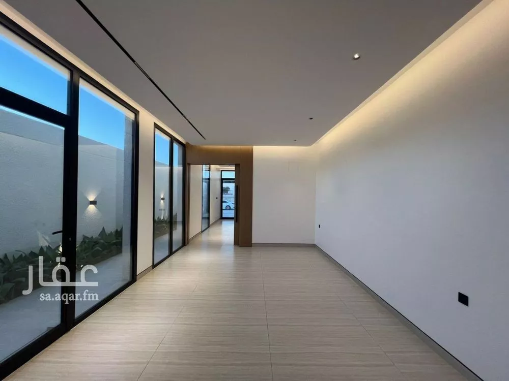 5 bedroom floor in Al Aridh 5