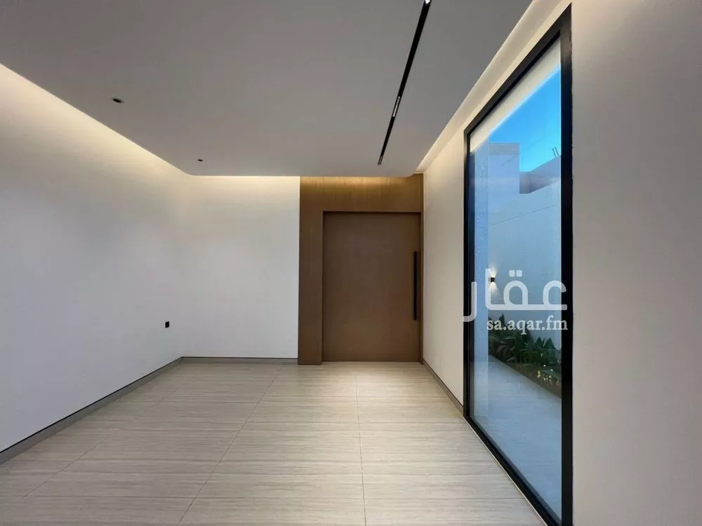 5 bedroom floor in Al Aridh 8