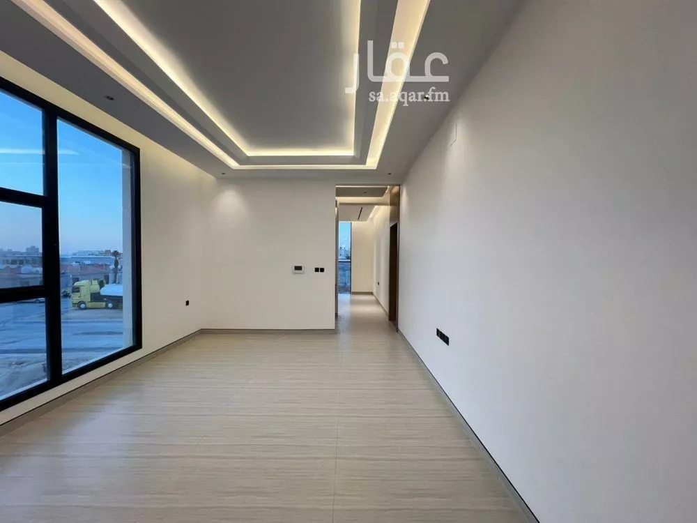 5 bedroom floor in Al Aridh 9
