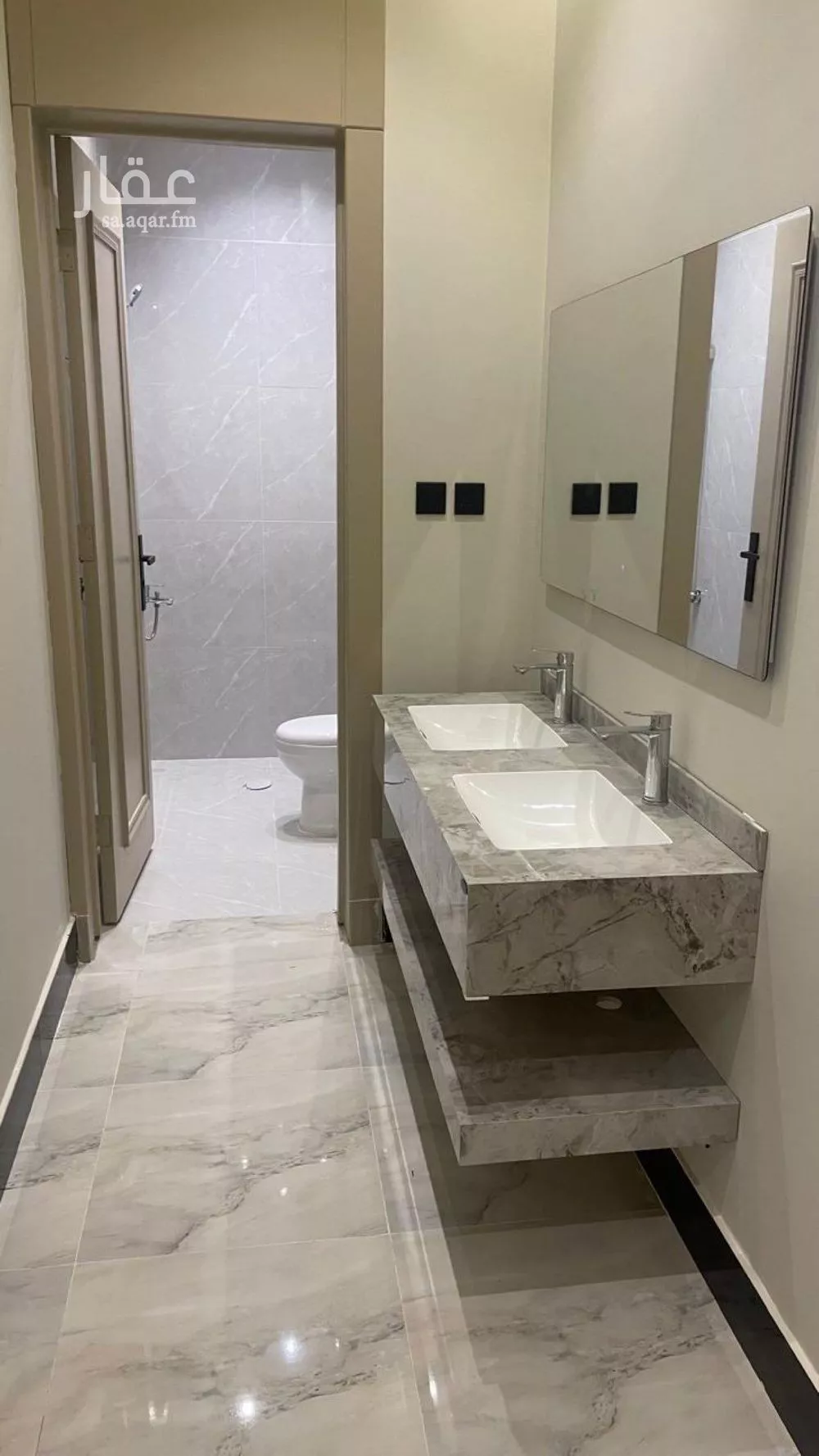6 bedroom floor in Dahiat Namar 9