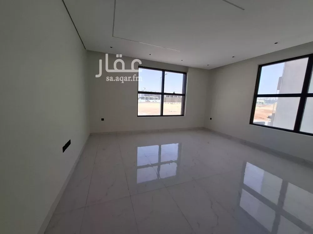 5 bedroom floor in Al Janadriyah 12