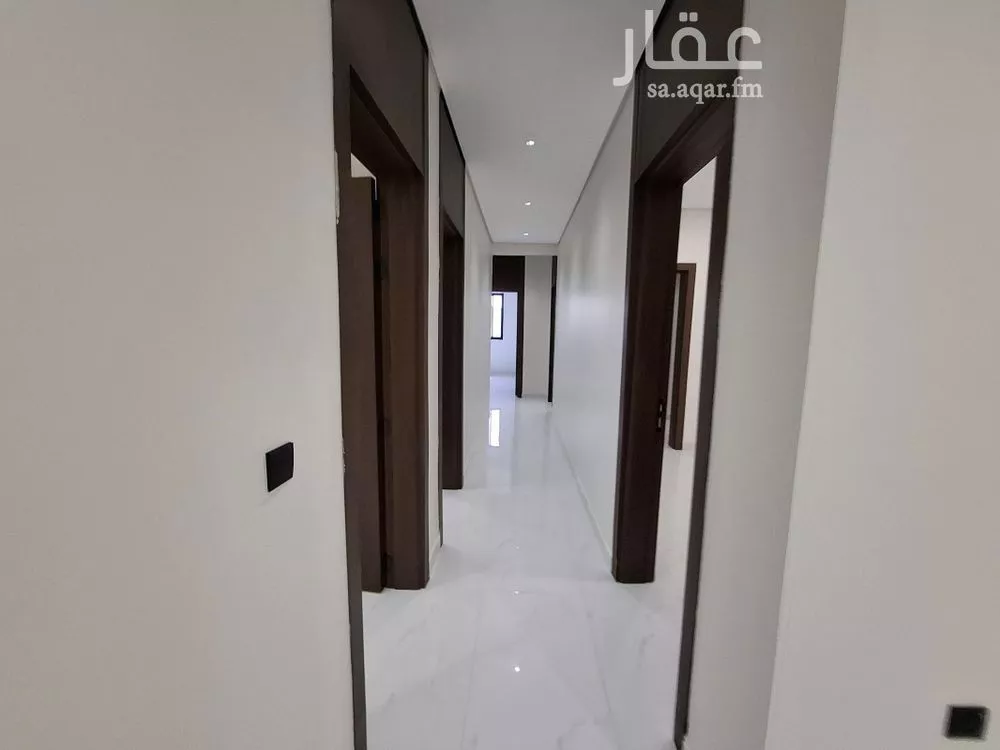 5 bedroom floor in Al Janadriyah 14