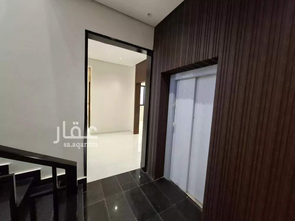 5 bedroom floor in Al Janadriyah 10