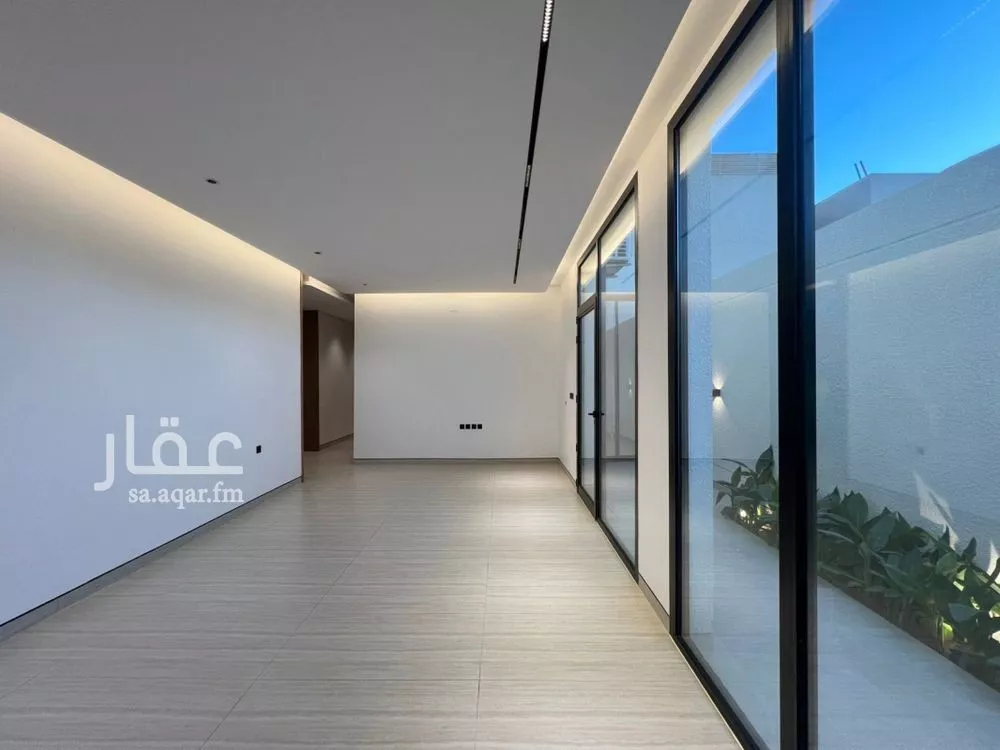 4 bedroom floor in Al Aridh 9