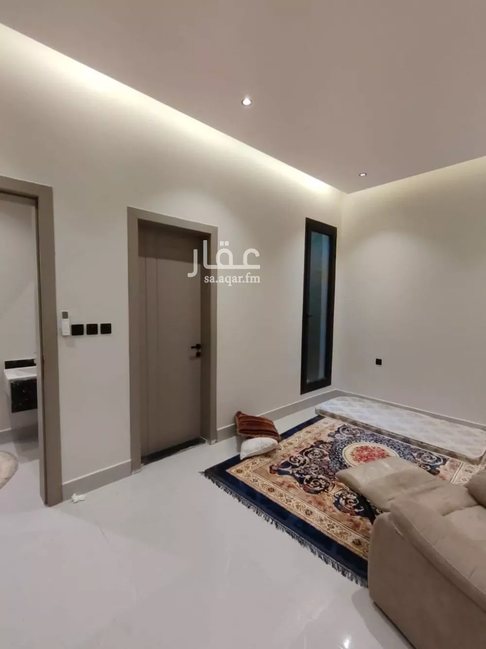 5 bedroom floor in Al Maizilah 17