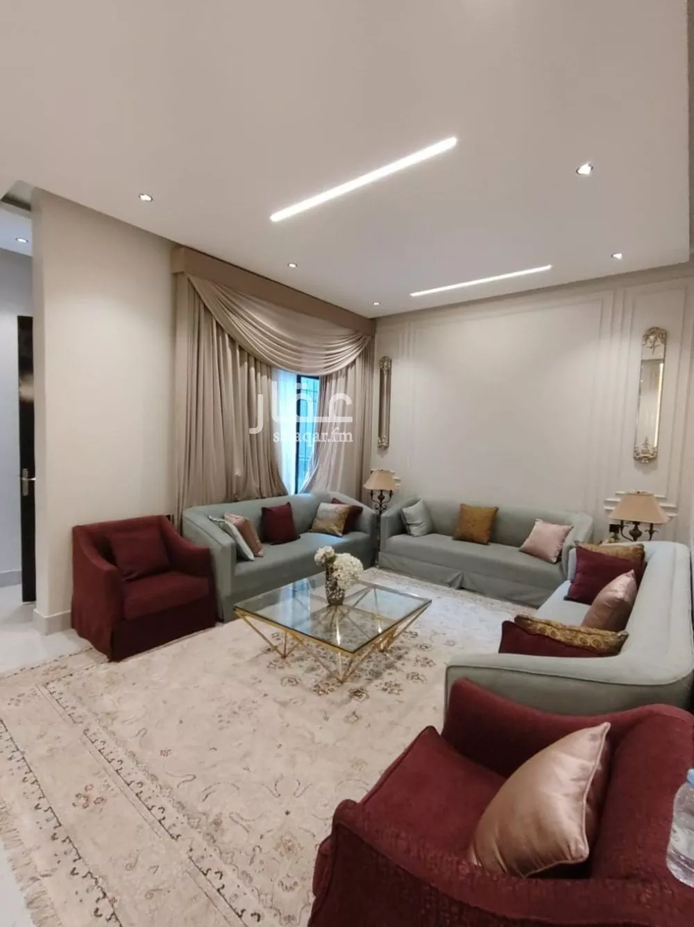 5 bedroom floor in Al Maizilah 4