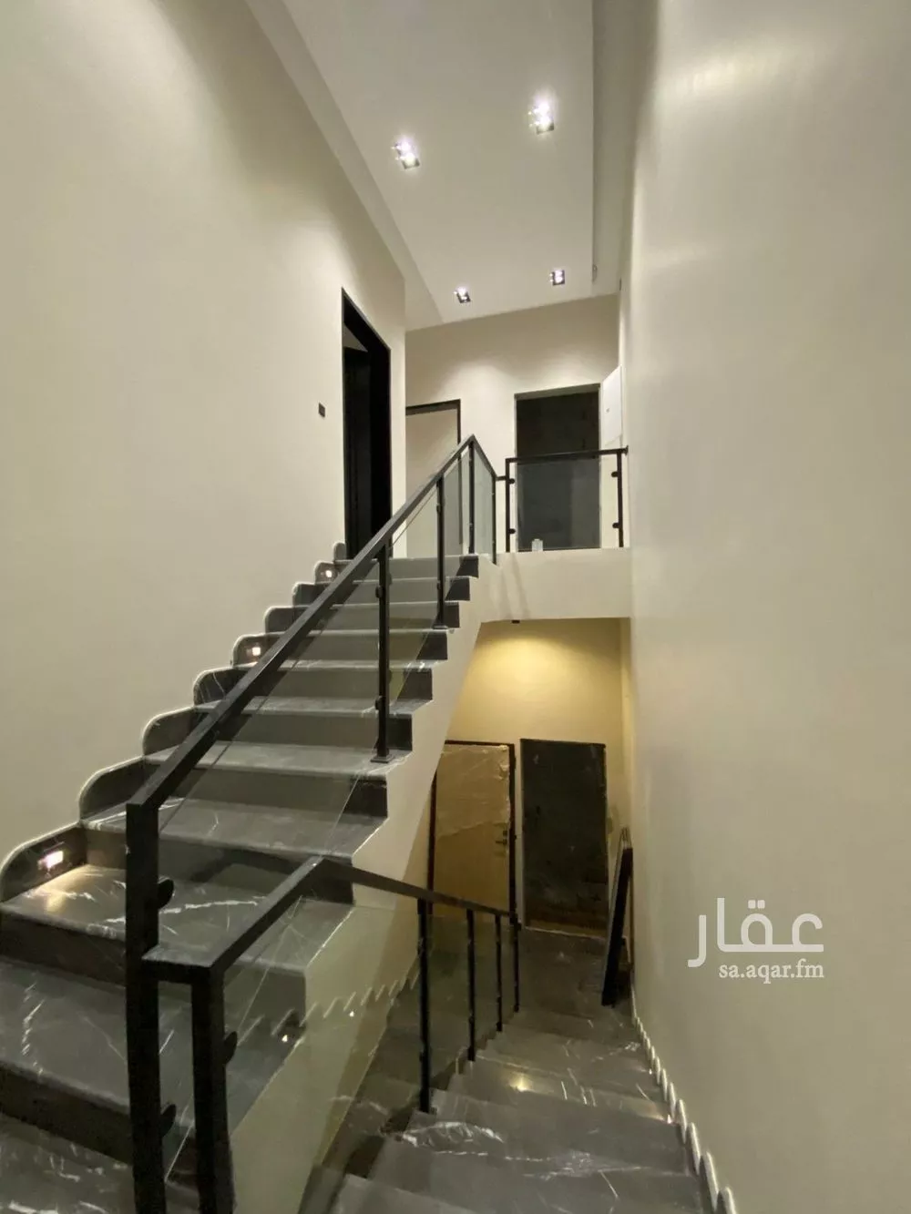 5 bedroom floor in Granada 2